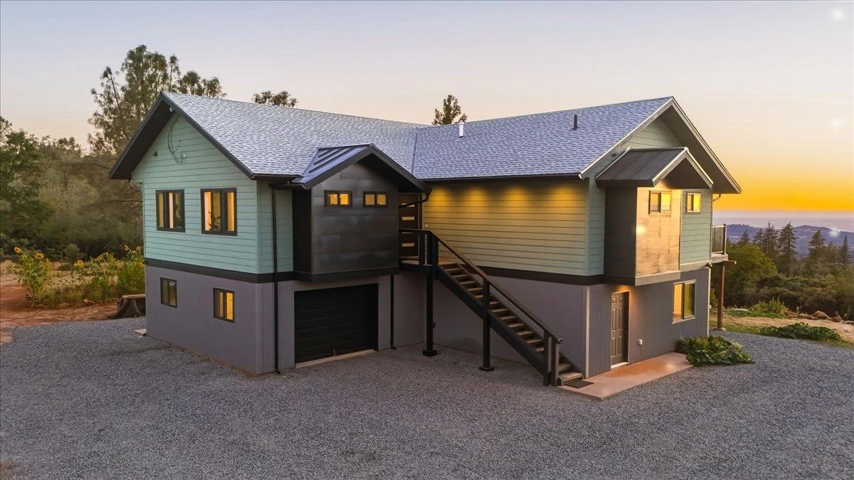 Featured listing at 16875 Wolf Mountain Road